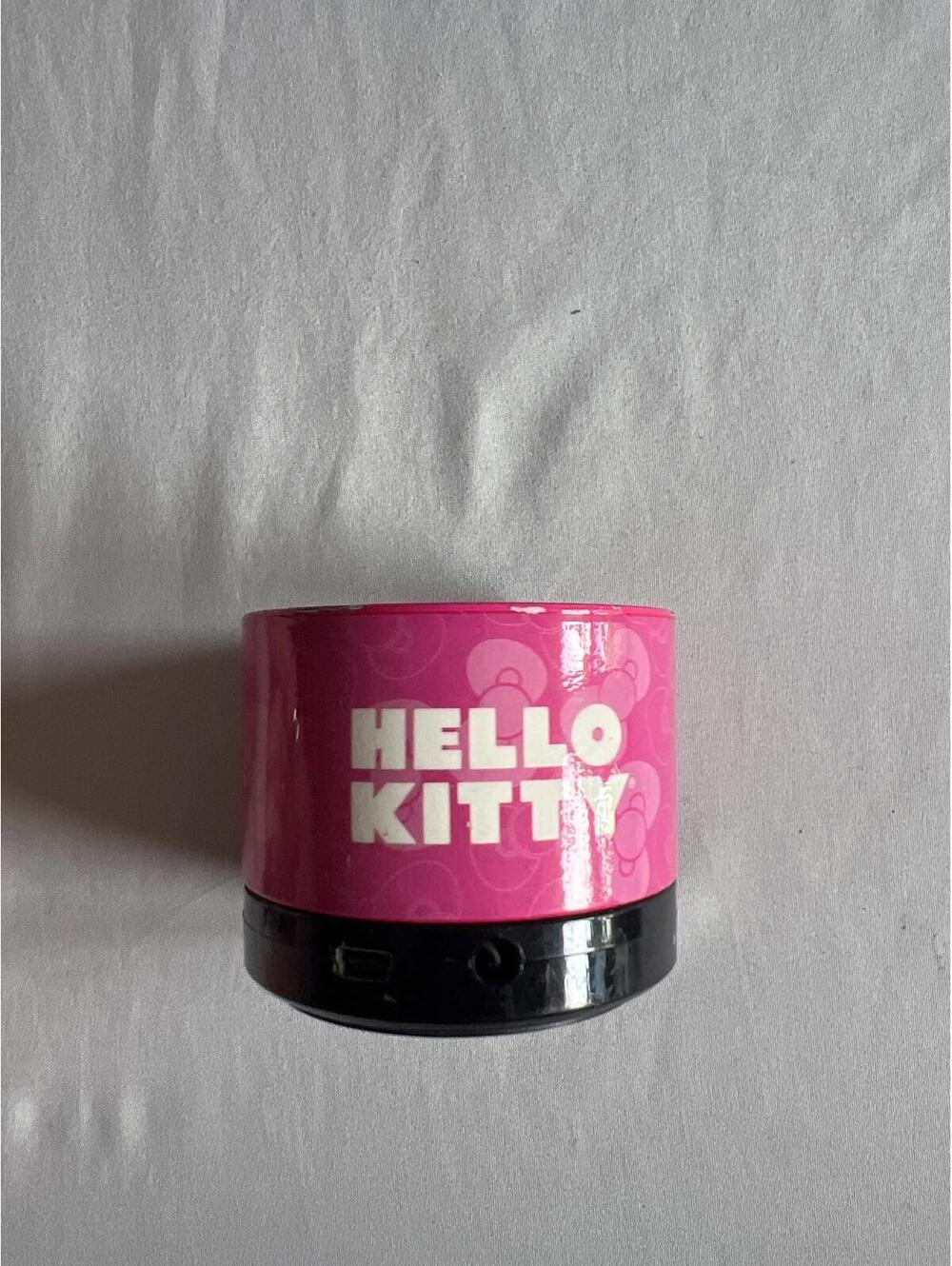 Hello Kitty Portable Bluetooth Speaker Pink non tested
